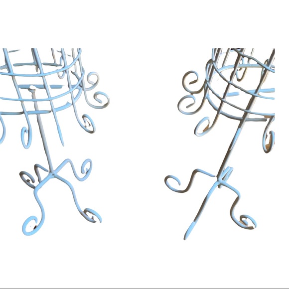 Jewelry display pair (2) - Picture 3 of 4